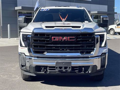 Used 2024 GMC Sierra 2500 Pro image 30