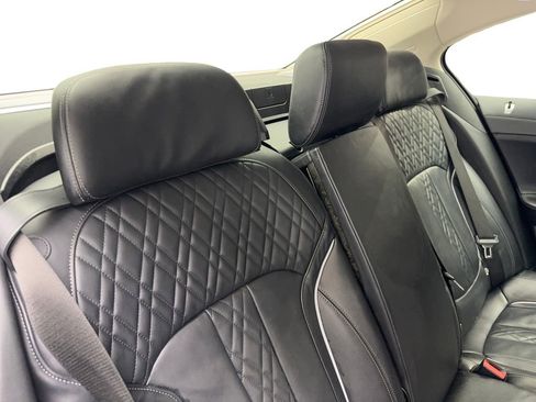 Used 2022 BMW 740i RWD image 40