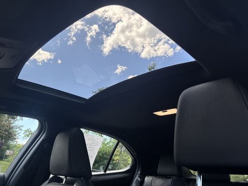 Used 2024 Lexus UX 250h AWD w/ Premium Package image 28