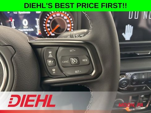 New 2026 Jeep Gladiator Sport AWD/4WD image 25