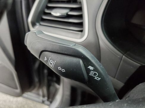 Used 2024 Ford Edge SEL w/ Convenience Package image 30