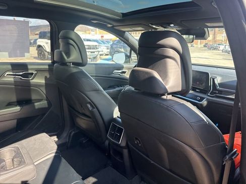 Used 2023 Kia Sportage X-Line w/ X-Line Premium Package image 9