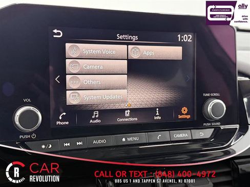 Used 2025 Nissan Pathfinder SV AWD/4WD image 37