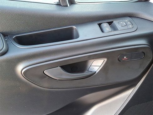 New 2025 Mercedes-Benz Sprinter 2500 image 9