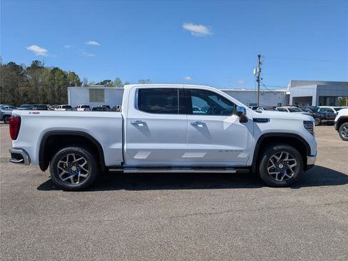 New 2026 GMC Sierra 1500 SLT w/ SLT Premium Plus Package AWD/4WD image 2