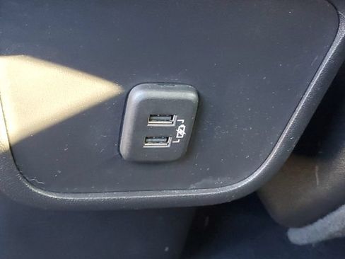 Certified 2021 Chevrolet Equinox LT AWD/4WD image 11