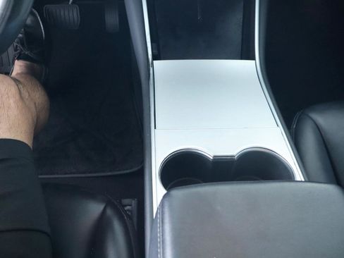 Used 2018 Tesla Model 3 Mid Range RWD image 24