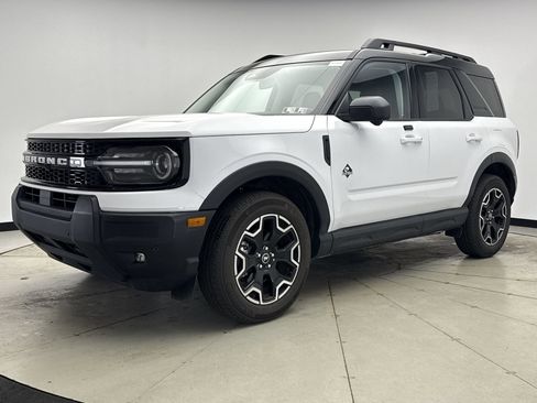 Used 2025 Ford Bronco Sport Outer Banks w/ Outer Banks Tech Package+ image 1