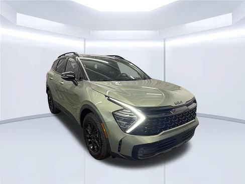 Certified 2025 Kia Sportage X-Pro AWD/4WD image 4