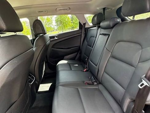 Used 2016 Hyundai Tucson Limited w/ Option Group 03 AWD/4WD image 22
