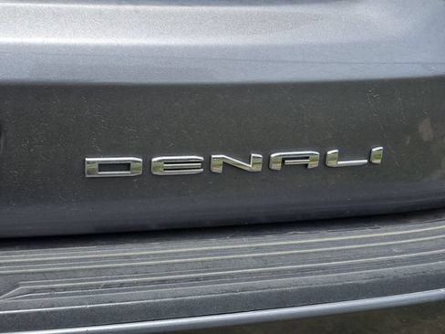 Used 2021 GMC Yukon Denali w/ Denali Ultimate Package RWD image 10