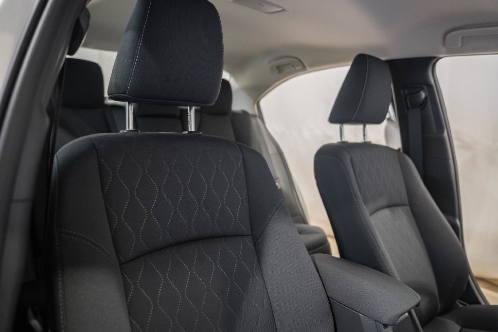 New 2027 Toyota Corolla LE FWD image 30