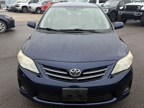 Used 2013 Toyota Corolla image 14