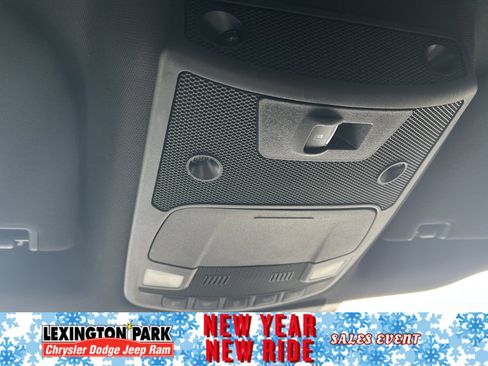 Used 2020 Ford F150 Lariat w/ Equipment Group 502A Luxury image 24