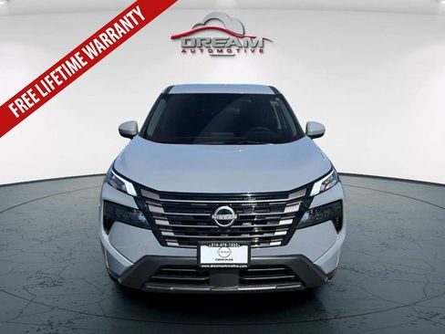 New 2026 Nissan Rogue SV w/ Cold Weather Package FWD image 2