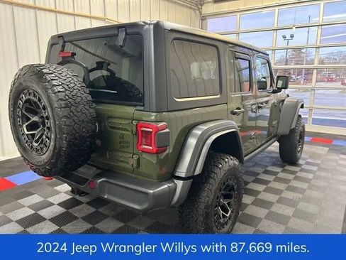 Used 2024 Jeep Wrangler Unlimited Sport AWD/4WD image 3