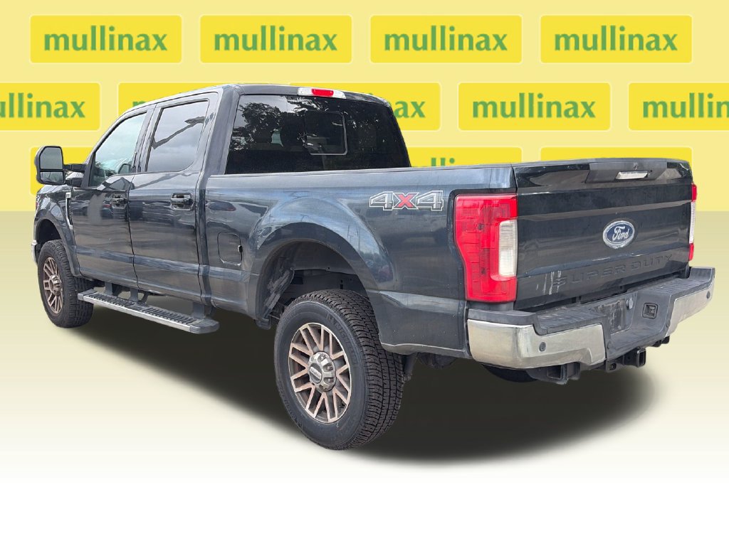 Used 2018 Ford F250 Lariat w/ Lariat Value Package AWD/4WD image 9