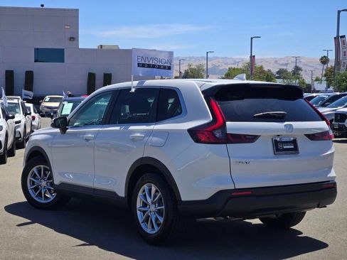 Used 2026 Honda CR-V EX image 5