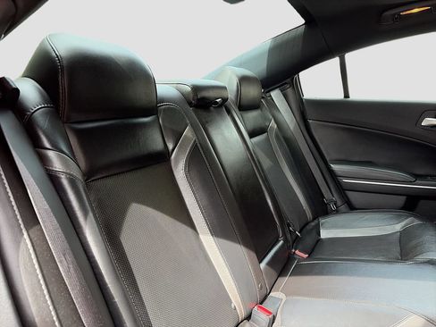 Used 2020 Dodge Charger SXT w/ Leather Interior Group RWD image 28