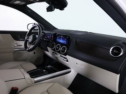 Certified 2026 Mercedes-Benz GLA 250 4MATIC image 55