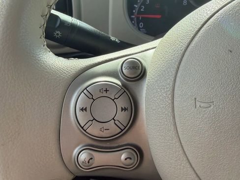 Used 2011 Nissan Cube 1.8 S w/ Interior Designer Pkg image 23