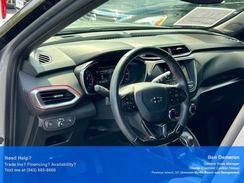Used 2023 Chevrolet TrailBlazer RS AWD/4WD image 10