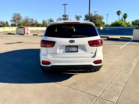 Used 2019 Kia Sorento FWD w/ Option Group 020 image 8