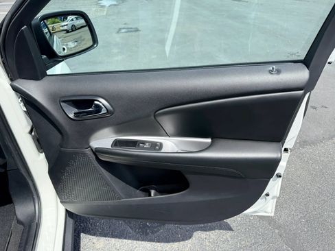 Used 2015 Dodge Journey SXT w/ Flexible Seating Group AWD/4WD image 26