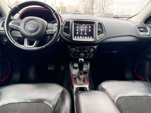 Used 2021 Jeep Compass Trailhawk w/ Convenience Group image 3