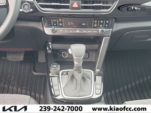 New 2026 Kia Seltos S FWD image 18
