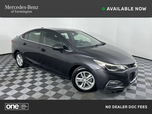 Used 2016 Chevrolet Cruze LT w/ Sun And Sound Package FWD image 1