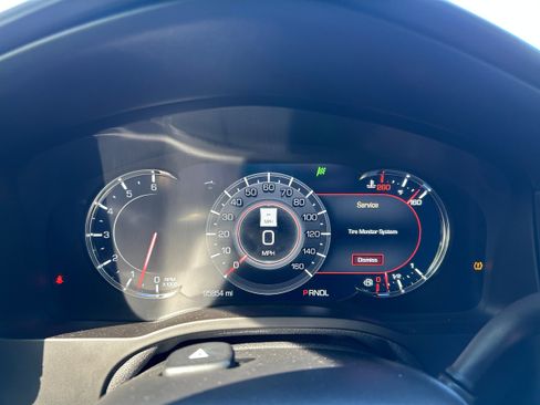 Used 2019 Cadillac Escalade ESV Platinum AWD/4WD image 11