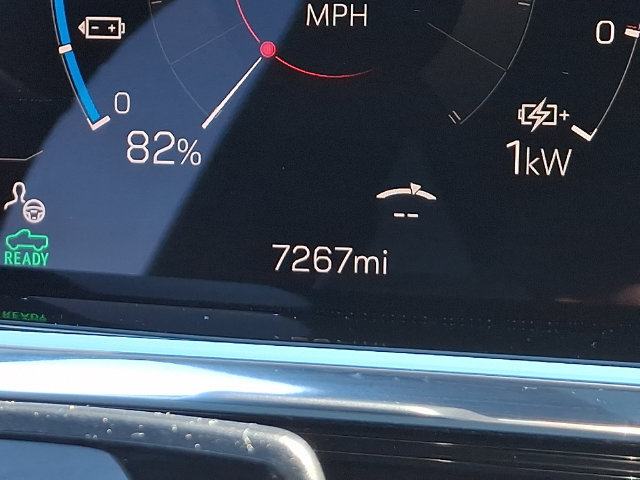 Used 2026 GMC Sierra EV Denali AWD/4WD image 6