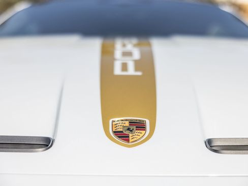 Used 2026 Porsche 911 GT3 RWD image 31