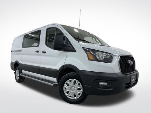 Used 2024 Ford Transit 250 Low Roof w/ Exterior Upgrade Package image 4
