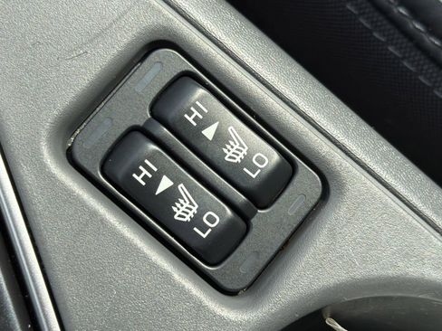 Certified 2024 Subaru Crosstrek 2.0i Premium AWD/4WD image 31