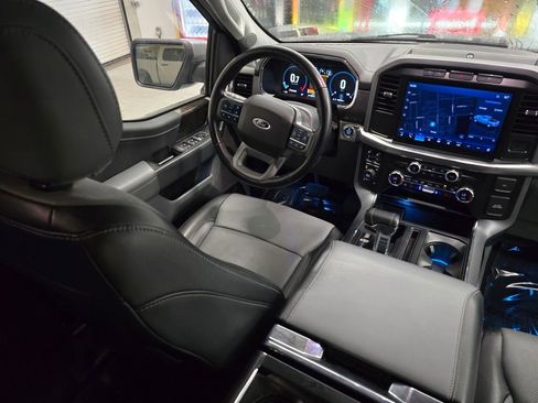 Used 2021 Ford F150 Lariat w/ Equipment Group 502A High image 41