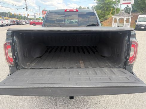 Used 2018 GMC Sierra 1500 SLT AWD/4WD image 23