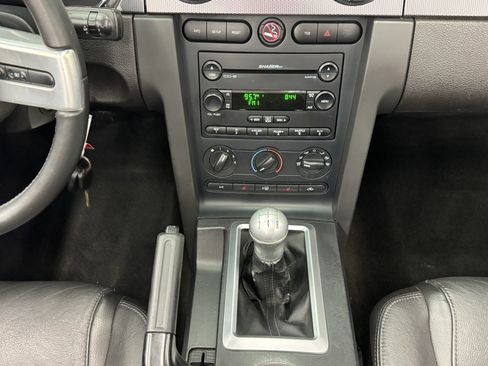 Used 2007 Ford Mustang GT Premium RWD image 25
