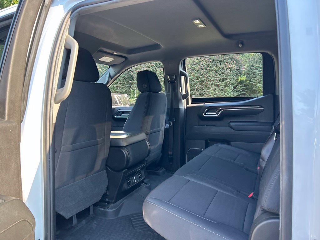 Used 2024 Chevrolet Silverado 1500 RST AWD/4WD image 44