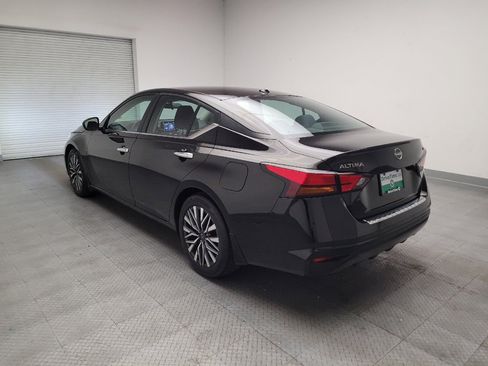 Used 2023 Nissan Altima 2.5 SV FWD image 5