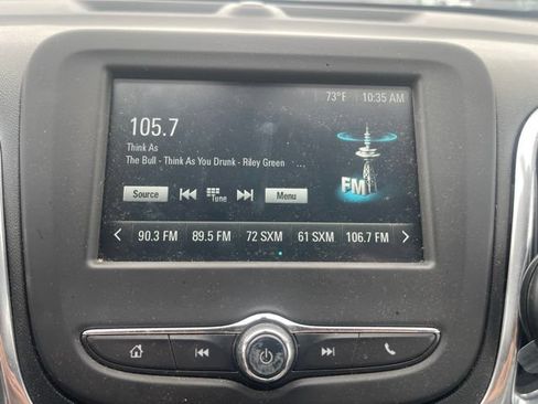 Used 2018 Chevrolet Equinox LT FWD image 24