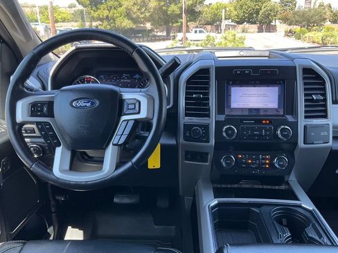 Used 2019 Ford F350 Lariat w/ Lariat Value Package AWD/4WD image 28