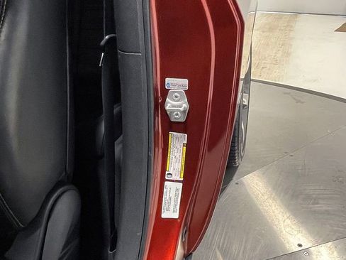 Used 2014 Dodge Challenger SXT image 73