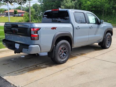 New 2026 Nissan Frontier PRO-4X w/ Pro-4x Convenience Package AWD/4WD image 3