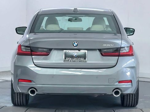Used 2024 BMW 330i Sedan w/ Convenience Package image 7