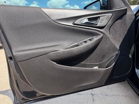 Used 2023 Chevrolet Malibu RS w/ LPO, Floor Liner Package FWD image 19