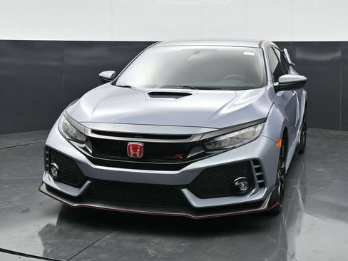 Used 2019 Honda Civic Type R image 3