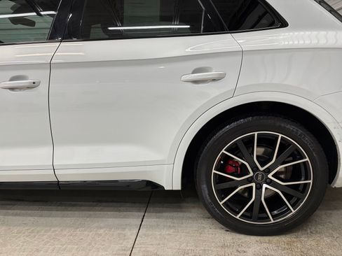 Used 2024 Audi SQ5 Premium Plus AWD/4WD image 8