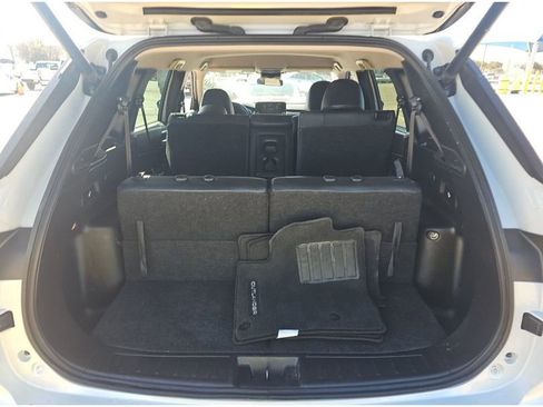 Used 2023 Mitsubishi Outlander SE image 10